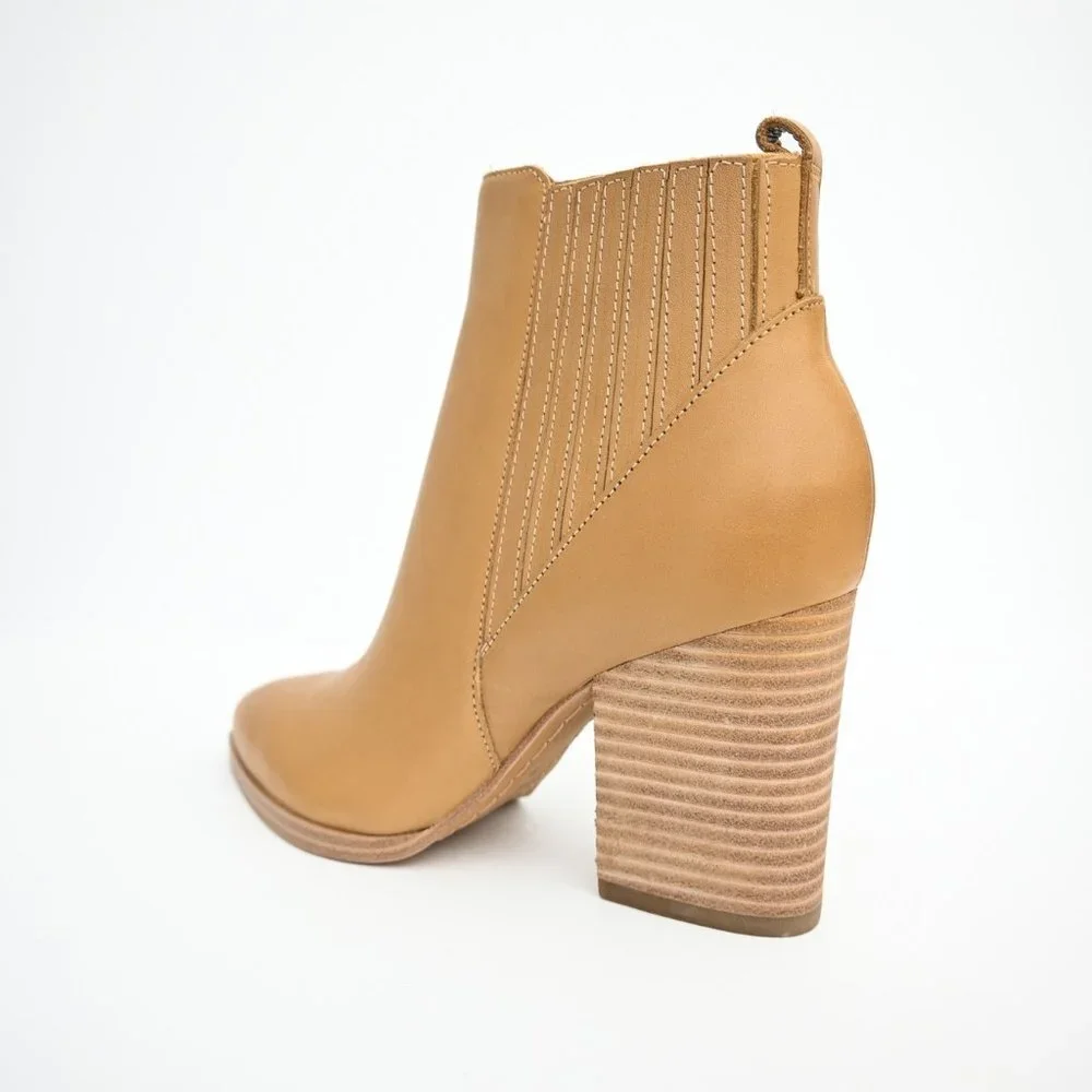 Marc Fisher Booties - Picture 3 of 5